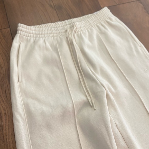 PINK Victoria’s Secret NWT Ivy Fleece Wide Leg Pants High Rise in Cream Sz Large - Picture 5 of 14